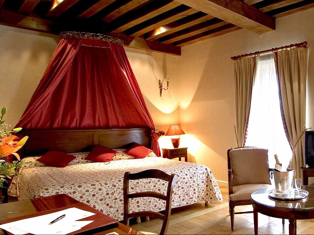 Chateau Blanchard Chazelles-sur-Lyon Екстериор снимка