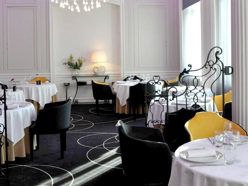 Chateau Blanchard Chazelles-sur-Lyon Екстериор снимка